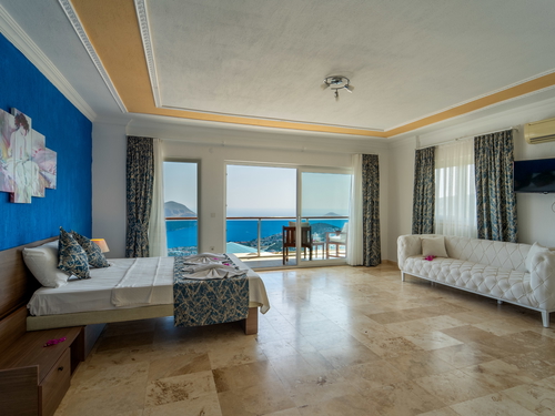  gece  -  Kasım
  | Kalkan Akbel'de Eşsiz Deniz Manzaralı Geniş Aile Villası